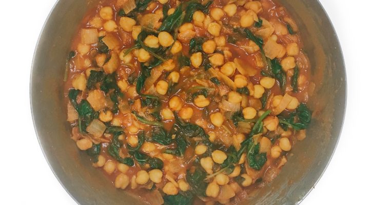 Recipe Review – Curried Chickpeas with Spinach