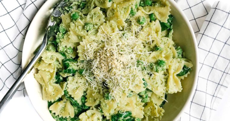 15-Minute Veggie Loaded Creamy Avocado Pasta