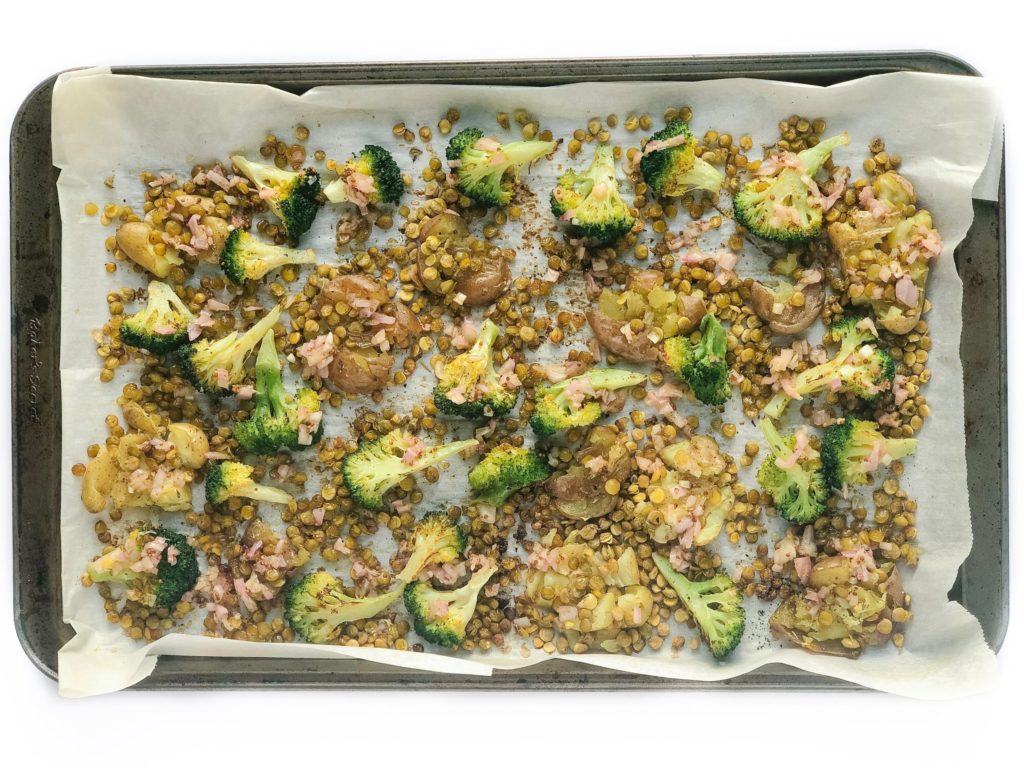 sheet pan smashed potatoes with crispy lentils and broccoli