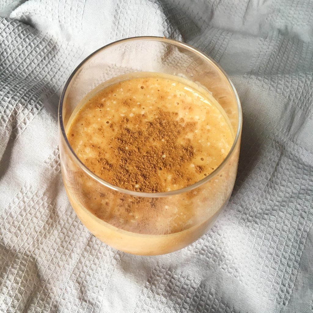 cold weather smoothie - pumpkin protein smoothie