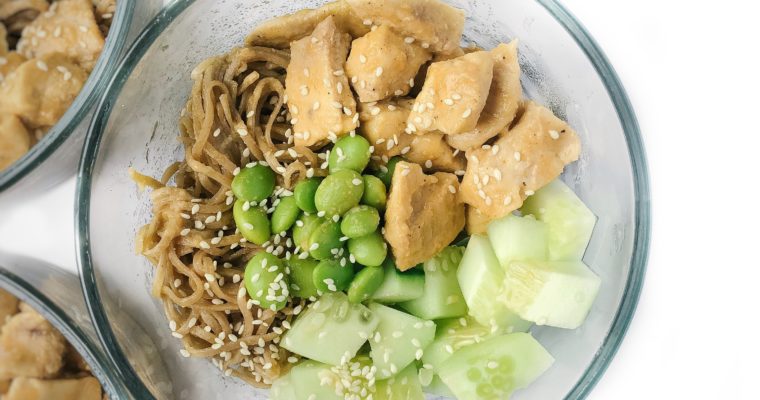 Recipe Review – Sesame Noodle Meal Prep Bowls