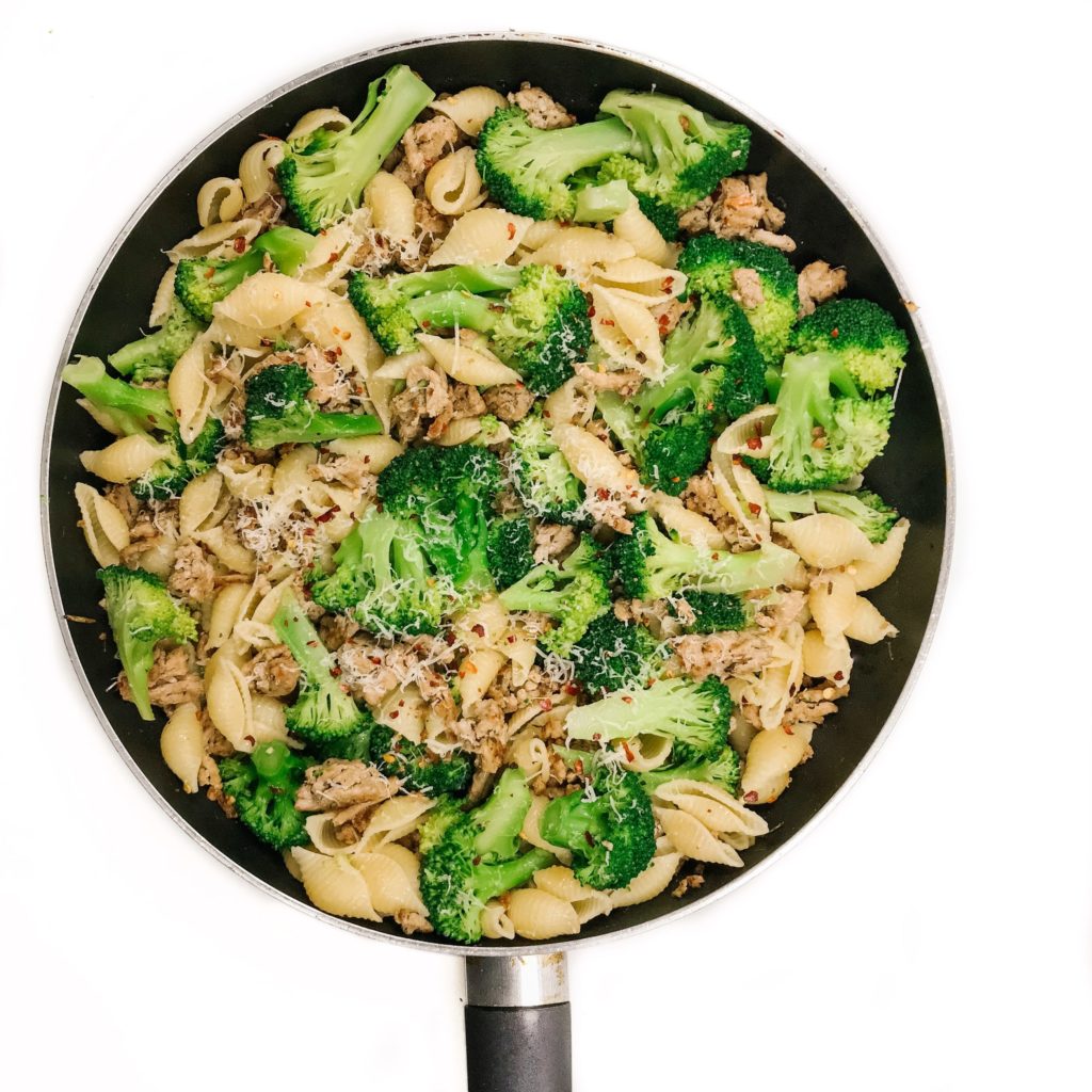 10 Healthy Budget-Friendly Weeknight Meals - Pasta with Turkey and Broccoli