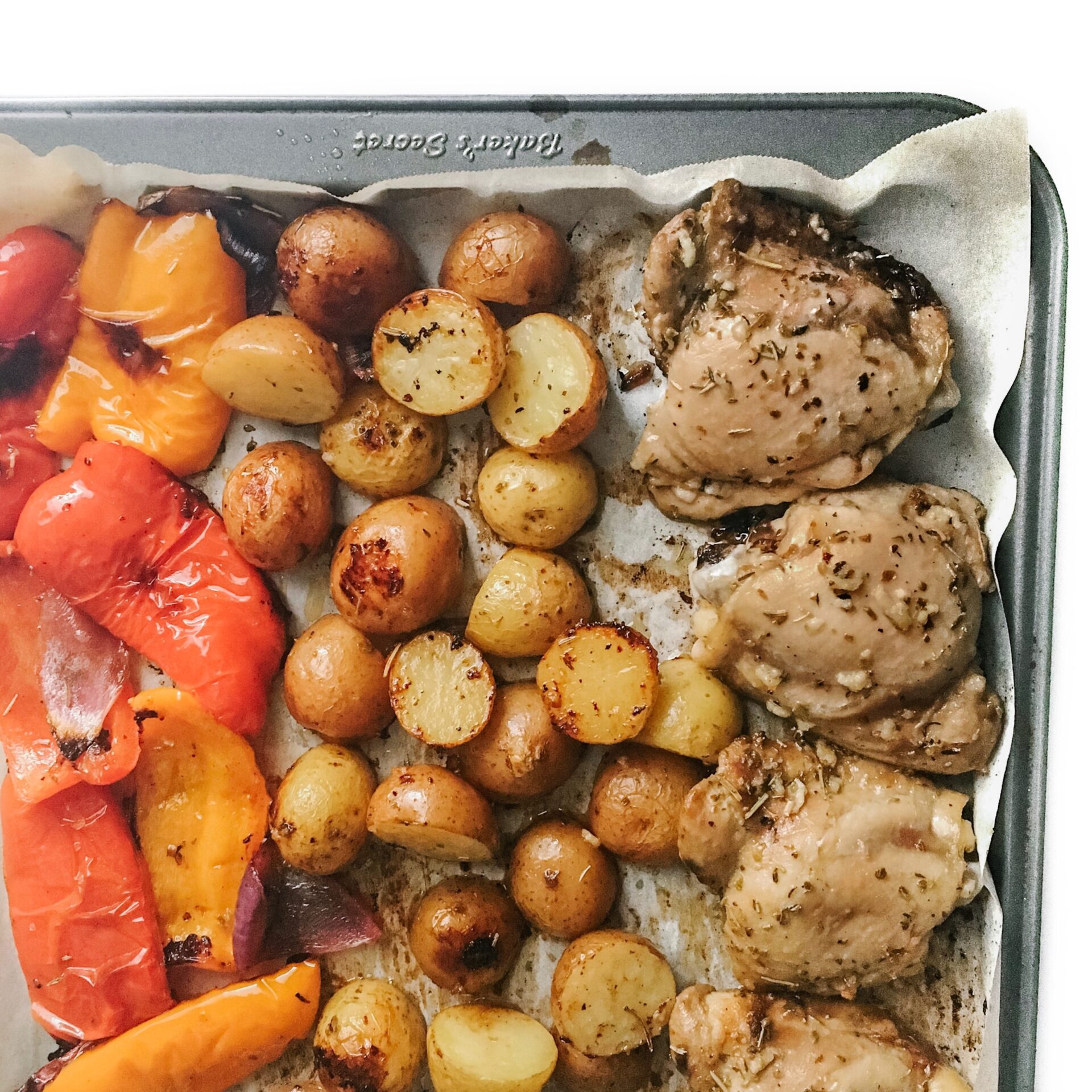 sheet pan greek chicken and vegetables