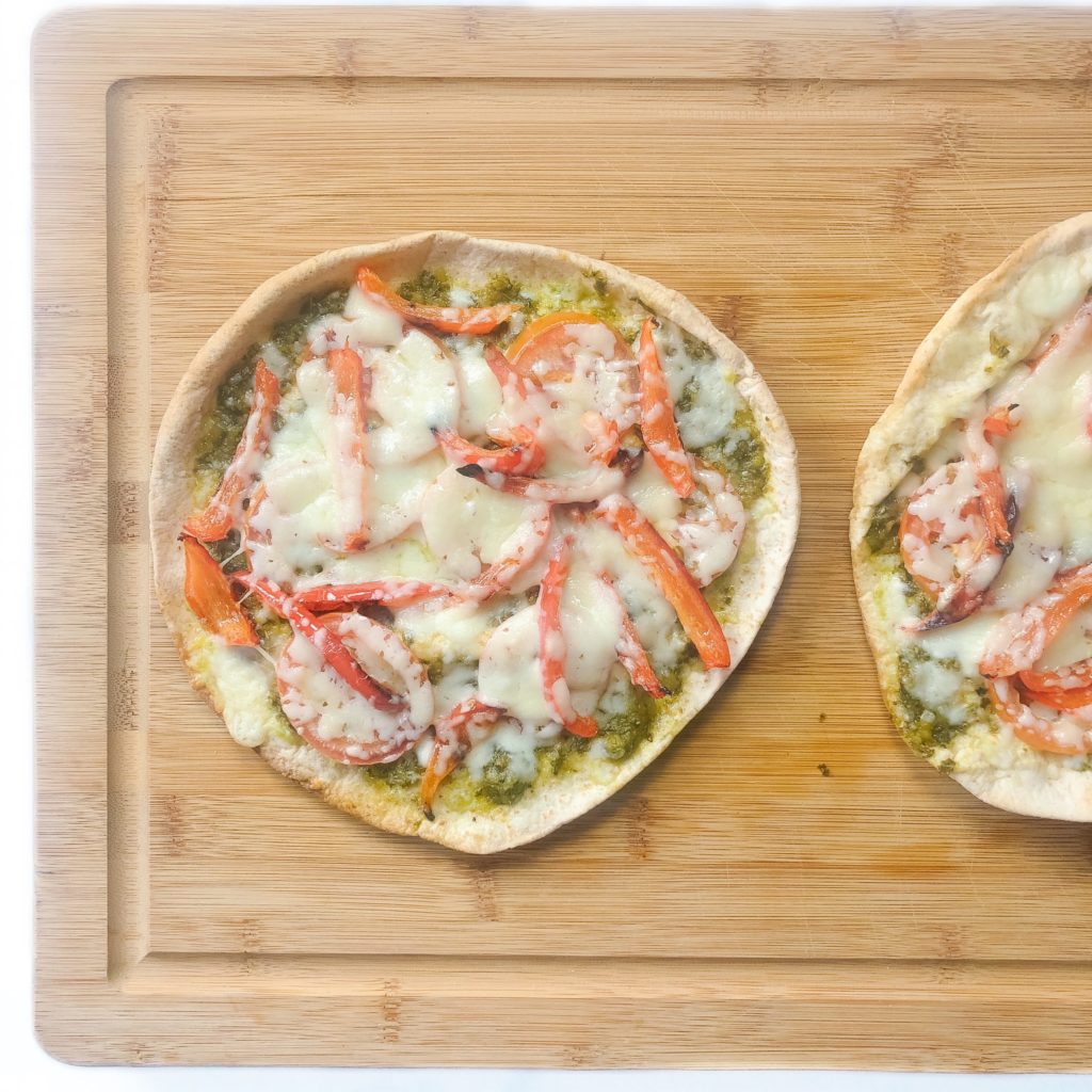 quick and easy lentil pesto pita pizzas