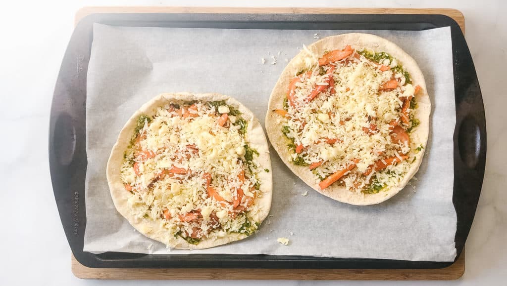 lentil pesto pita pizzas