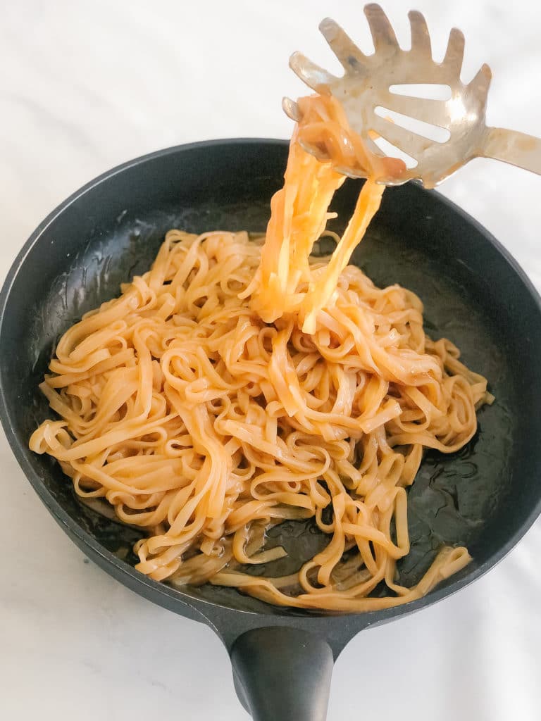 Healthy 15-minute rice noodles