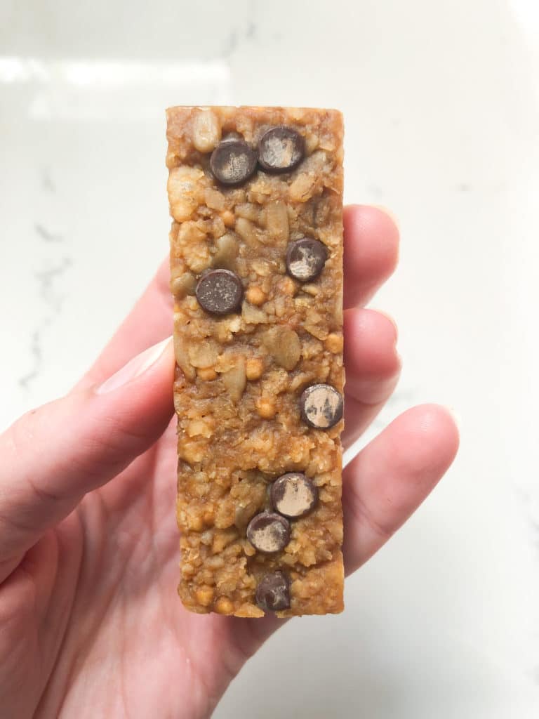 healthy crunch school approved granola bars - dietitian review