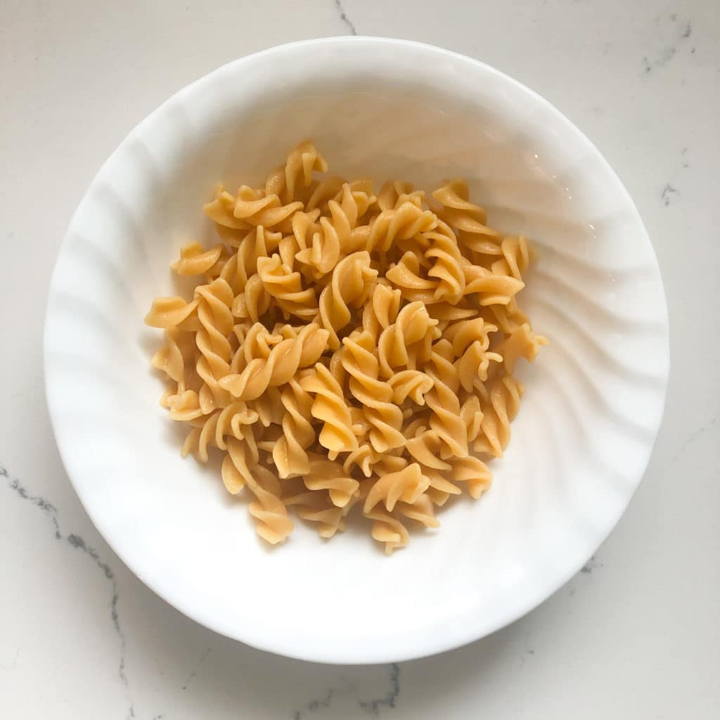 chickapea pasta dietitian review