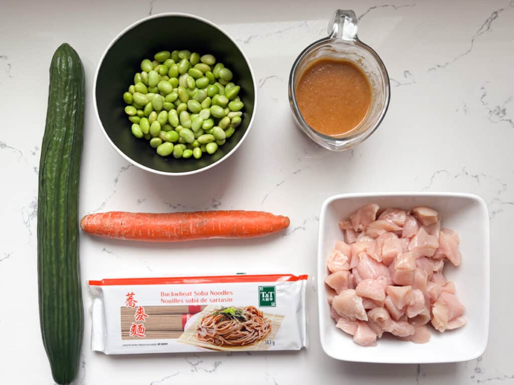 Peanut chicken noodles bowls ingredients